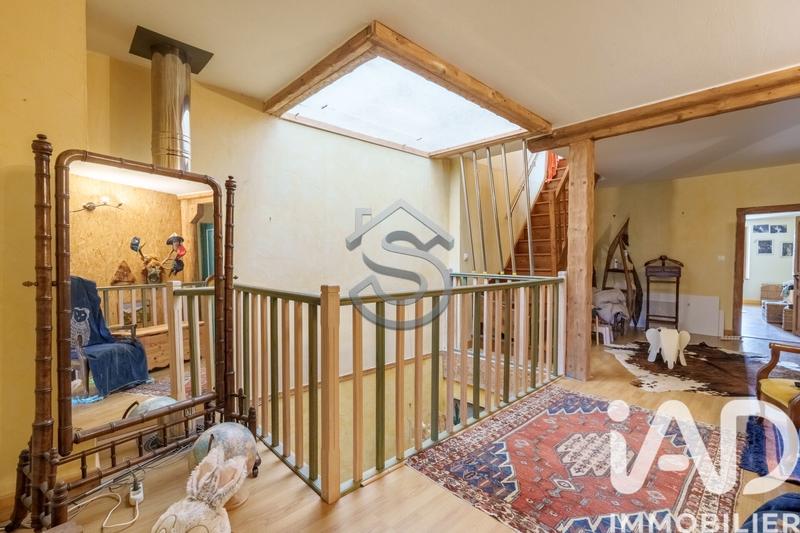 Maison - 276 m² - 7 pièces