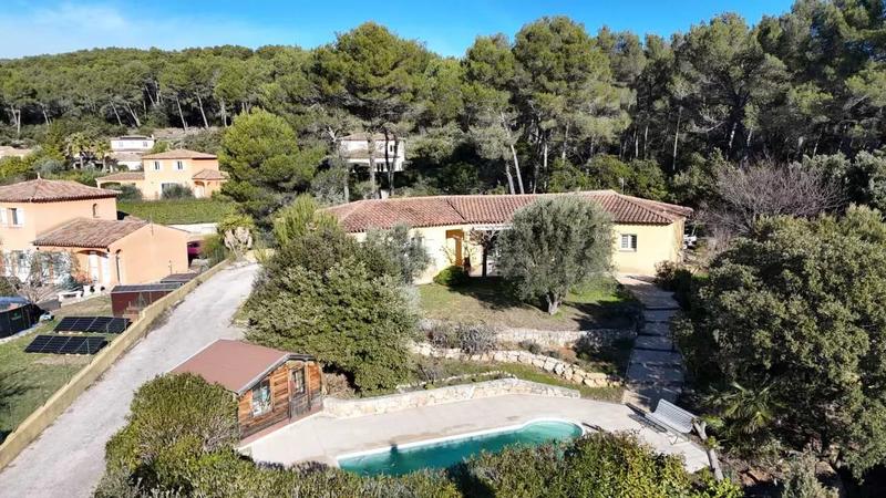 Villa - 132 m² - 5 pièces