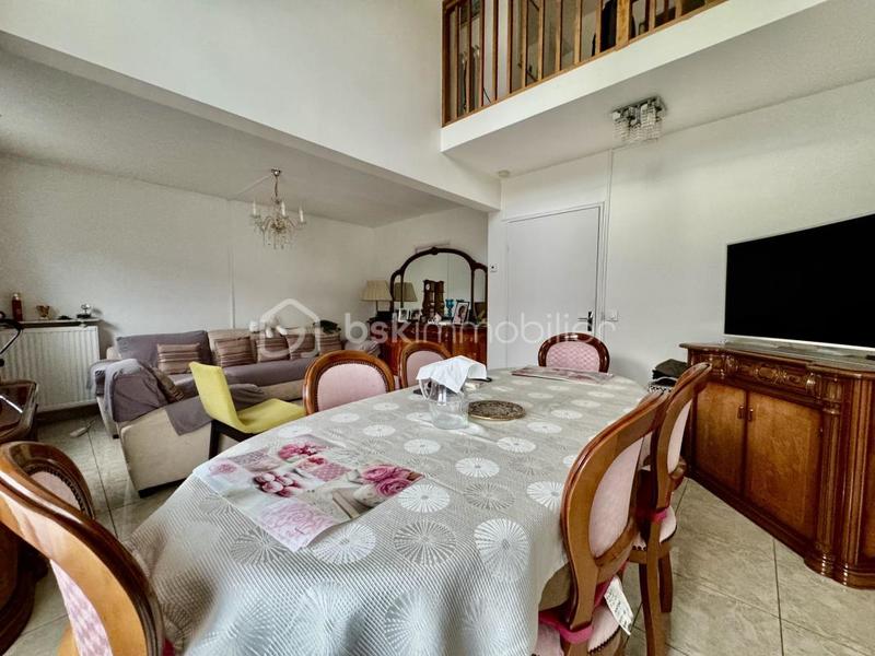 Maison - 105 m² - 5 pièces