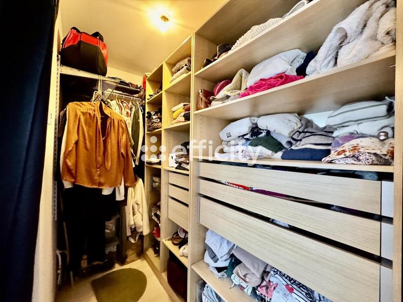 Pavillon - 120 m² - 5 pièces