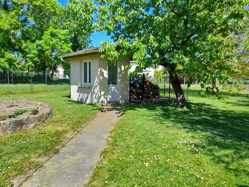 Maison - 210 m² - 7 pièces