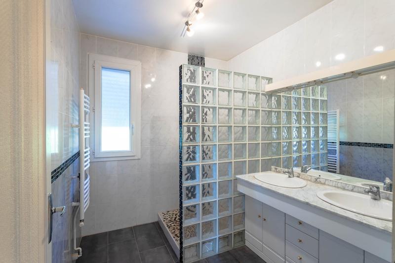 Maison - 114 m² - 5 pièces