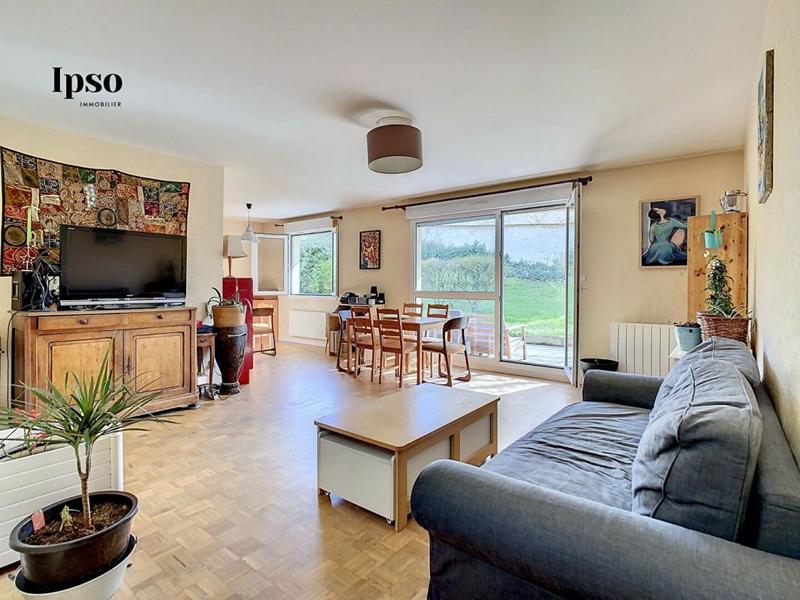 Appartement - 103 m² - 5 pièces