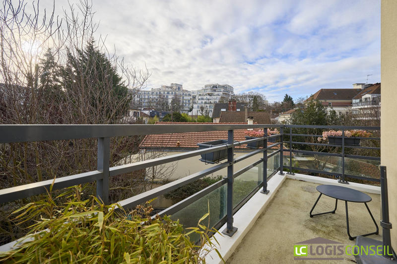 Appartement - 83 m² - 4 pièces