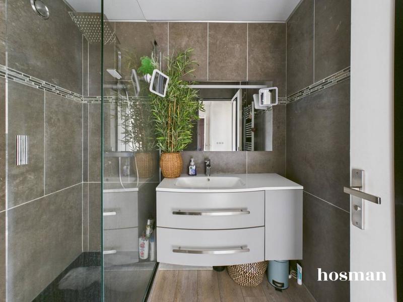 Appartement - 85 m² - 4 pièces