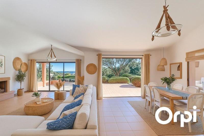 Villa - 260 m² - 6 pièces