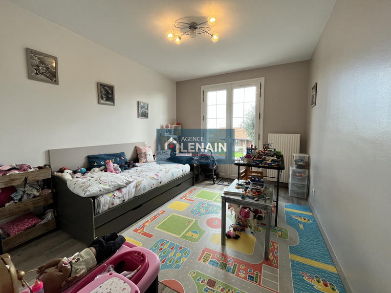 Maison - 90 m² - 5 pièces