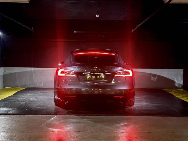 Tesla Model s 100 kWh Dual Motor