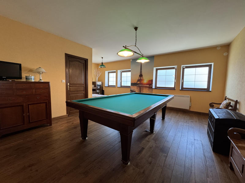 Maison - 143 m² - 6 pièces