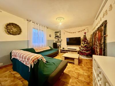 Maison traditionnelle - 95 m² - 5 pièces