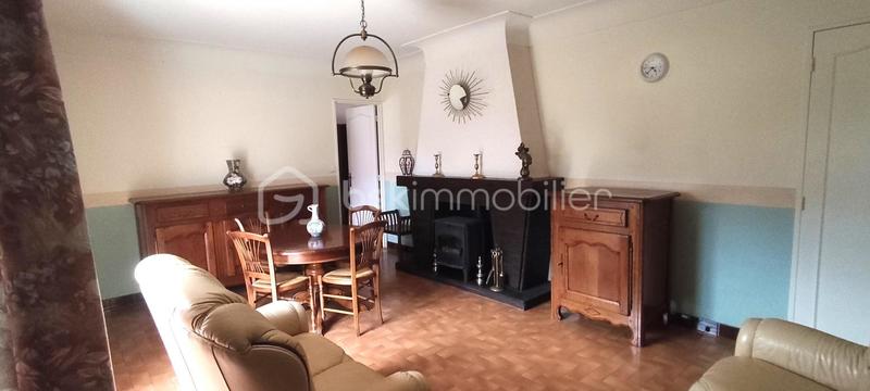 Maison - 183 m² - 7 pièces