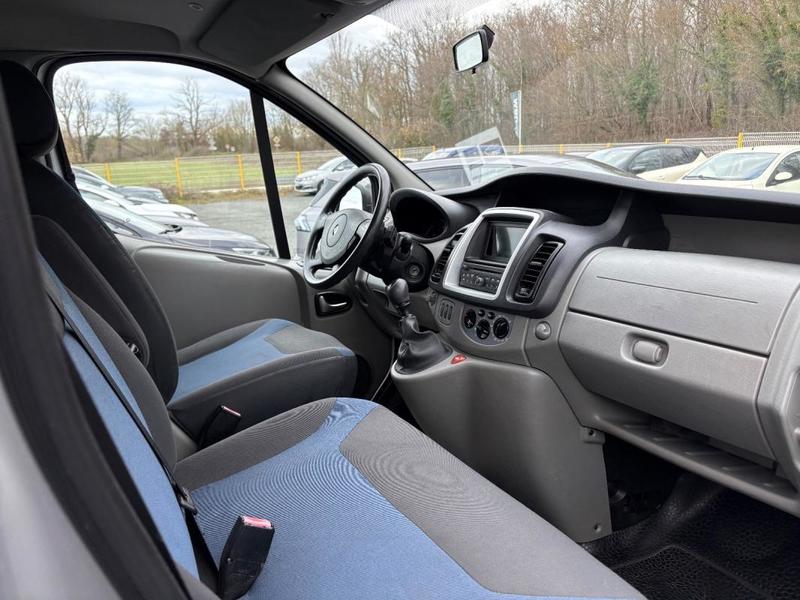 Renault Trafic II Combi L2h1 2.0 dci