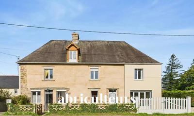 Maison - 140 m² - 7 pièces