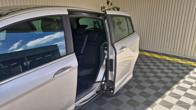 Ford B-Max 1.5 Tdci 95 Ss Titanium