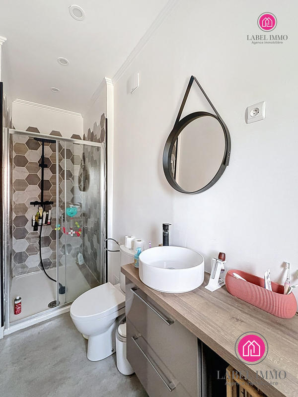 Maison - 110 m² - 5 pièces