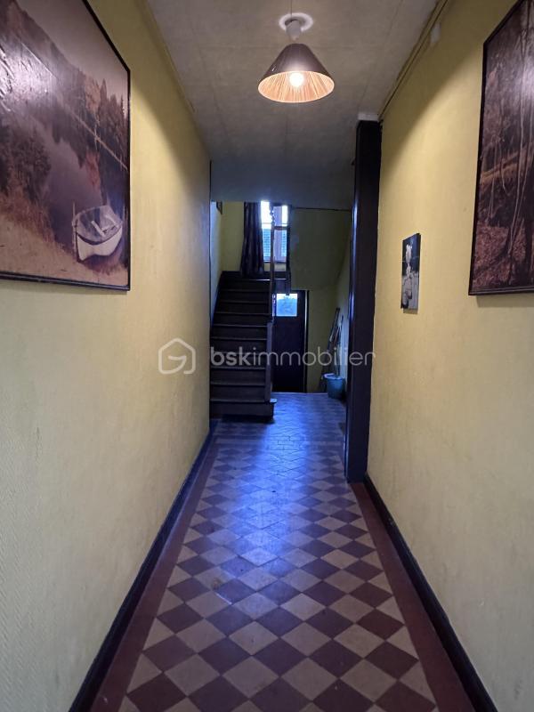 Immeuble - 250 m² - 12 pièces