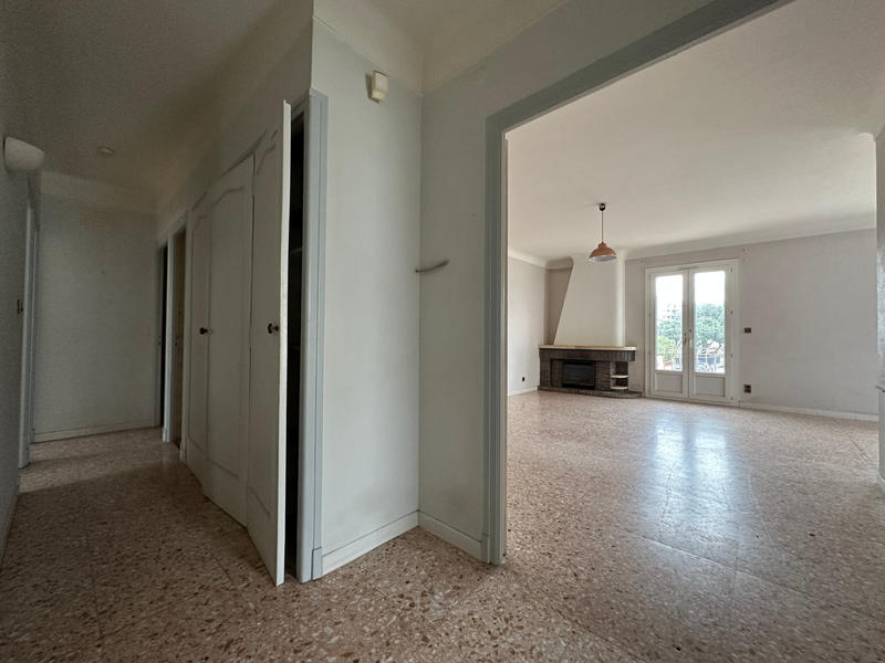 Appartement - 101 m² - 4 pièces