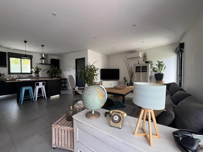 Maison - 111 m² - 4 pièces