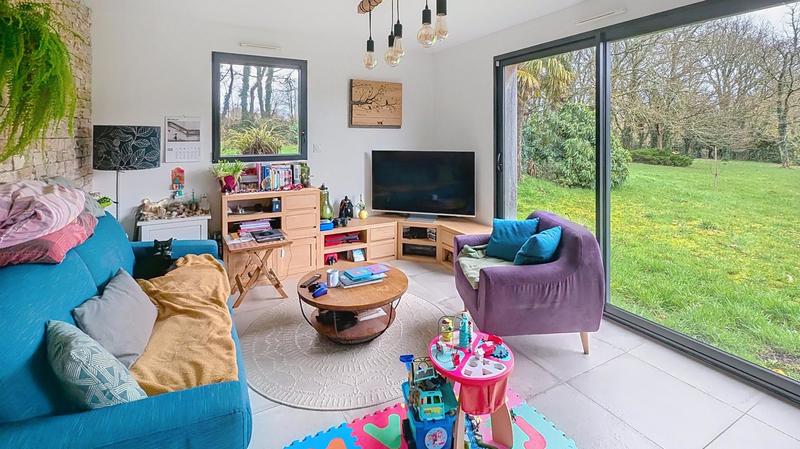 Maison - 90 m² - 5 pièces