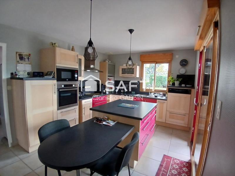 Maison - 171 m² - 6 pièces