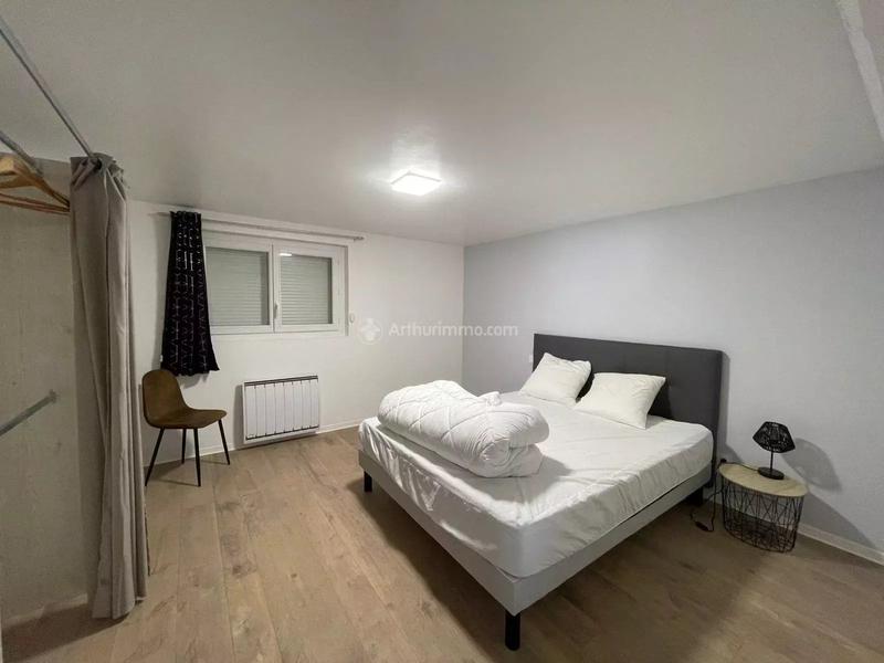 Maison - 310 m² - 11 pièces