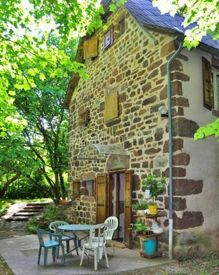 Maison en pierre - 109 m² - 4 pièces