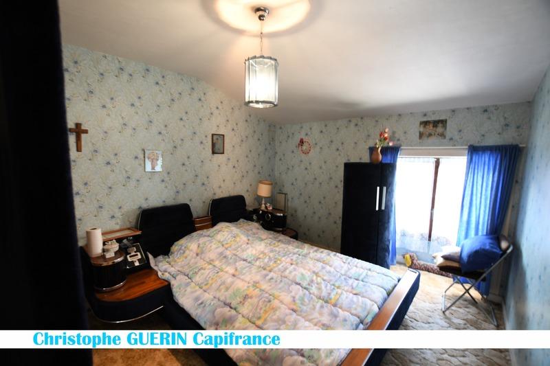 Maison - 148 m² - 8 pièces