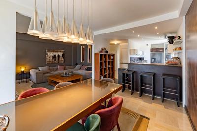 Appartement - 100 m² - 4 pièces