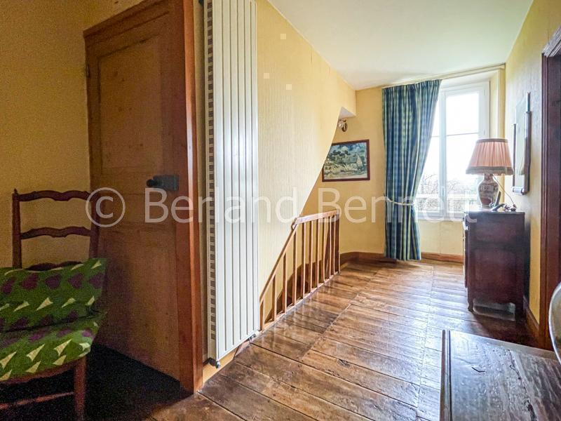 Maison de bourg - 207 m² - 8 pièces