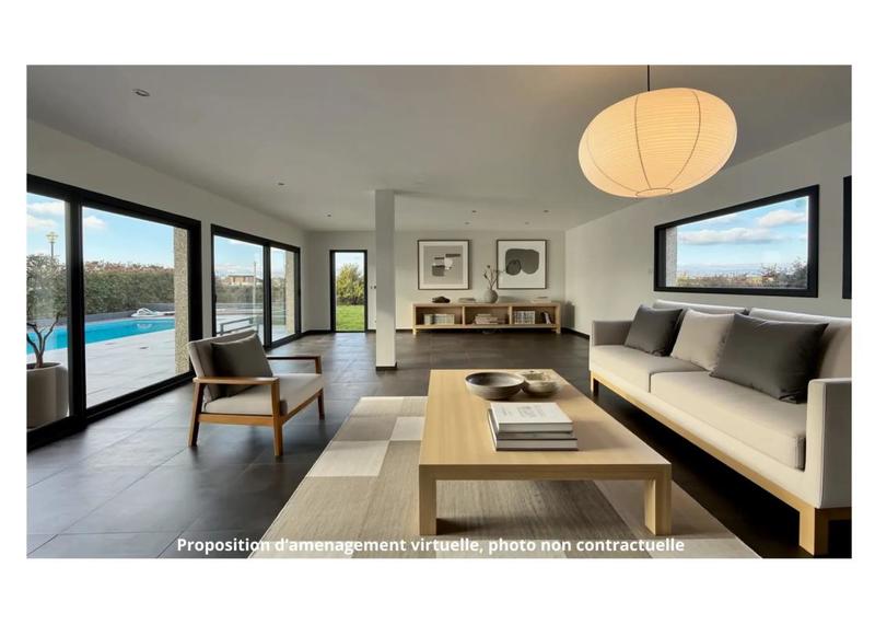 Maison - 245 m² - 6 pièces