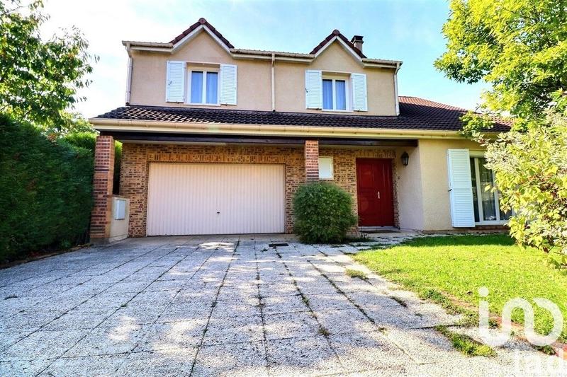 Maison - 144 m² - 7 pièces