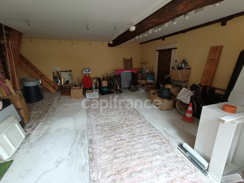 Maison - 398 m² - 8 pièces