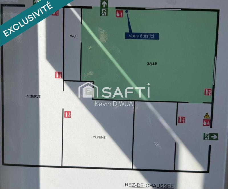 Local commercial - 77 m²