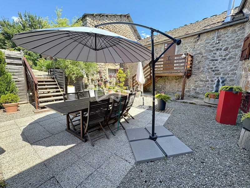 Maison - 81 m² - 4 pièces