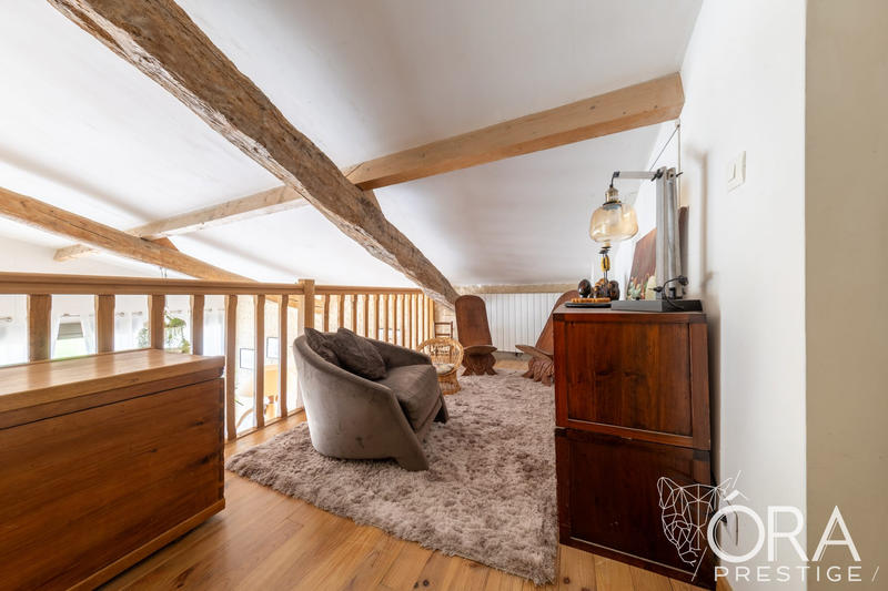 Maison ancienne - 214 m² - 10 pièces