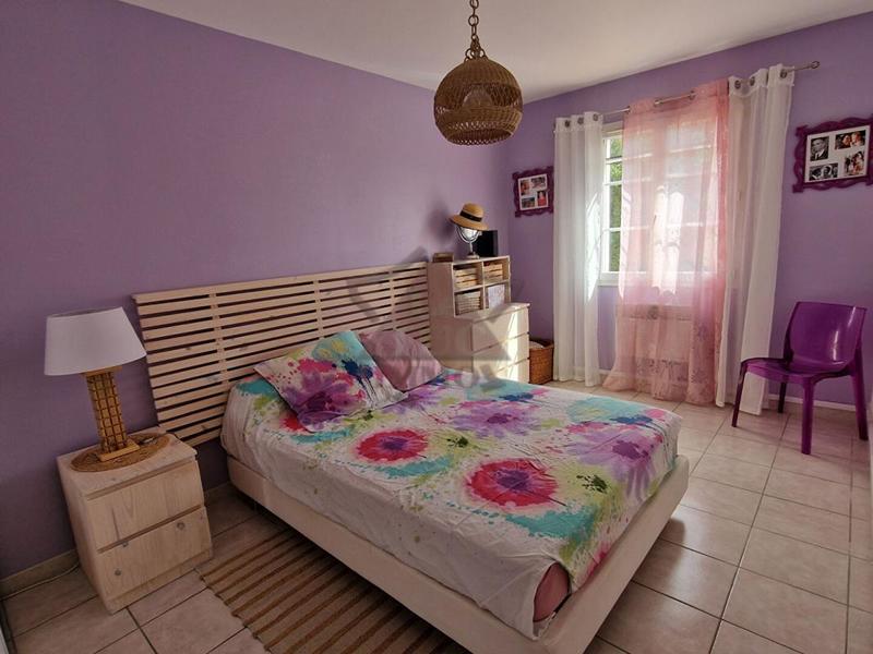 Villa - 90 m² - 4 pièces