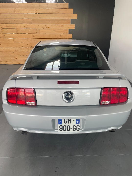 Ford Mustang Gt Coupe 4.6 V8 305