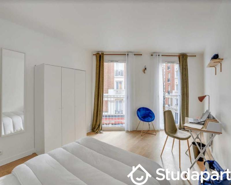 Chambre - 25 m² - 1 pièce