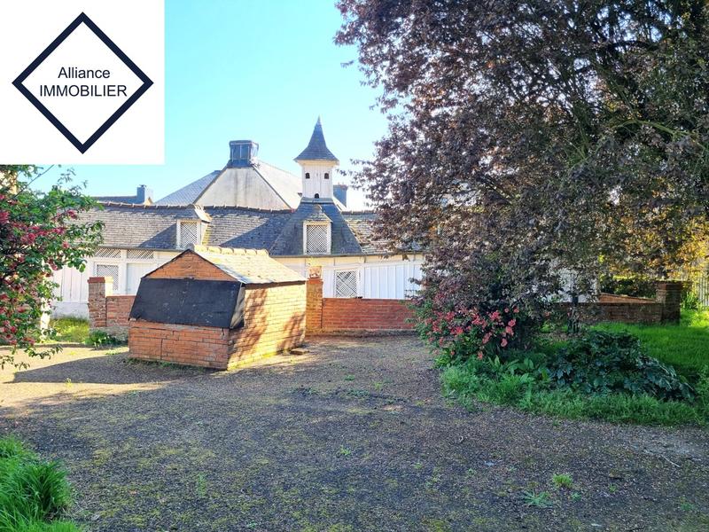 Maison ancienne - 195 m² - 6 pièces