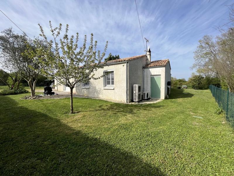 Maison - 203 m² - 7 pièces