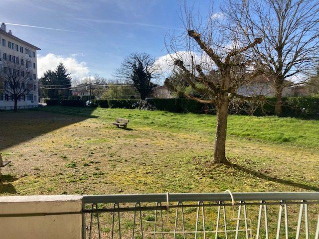 Appartement - 64 m² - 4 pièces