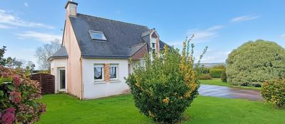 Maison - 100 m² - 6 pièces