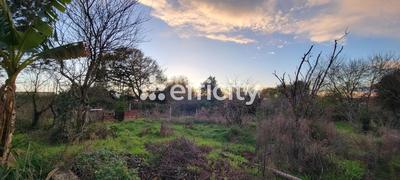 Terrain constructible - 1 150 m²