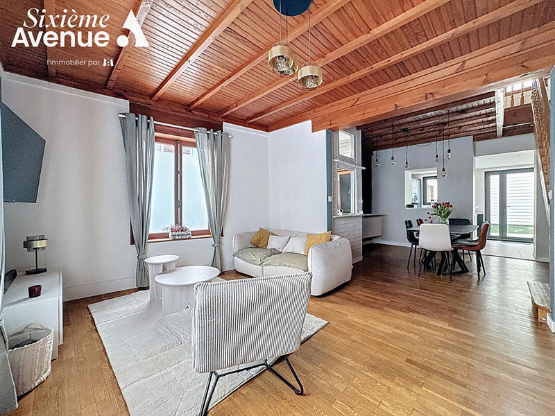 Maison - 92 m² - 4 pièces