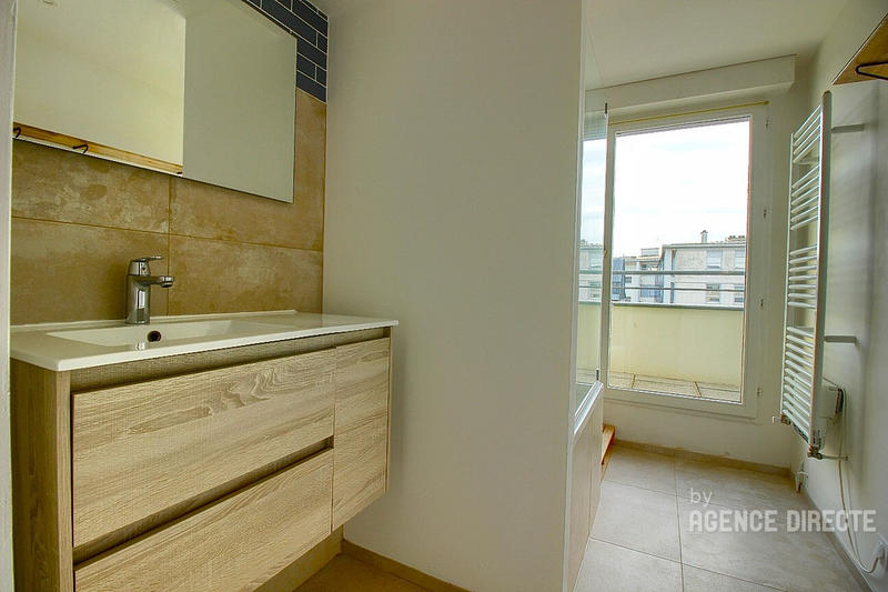 Appartement - 72 m² - 4 pièces