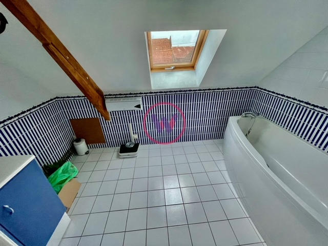 Maison - 167 m² - 8 pièces