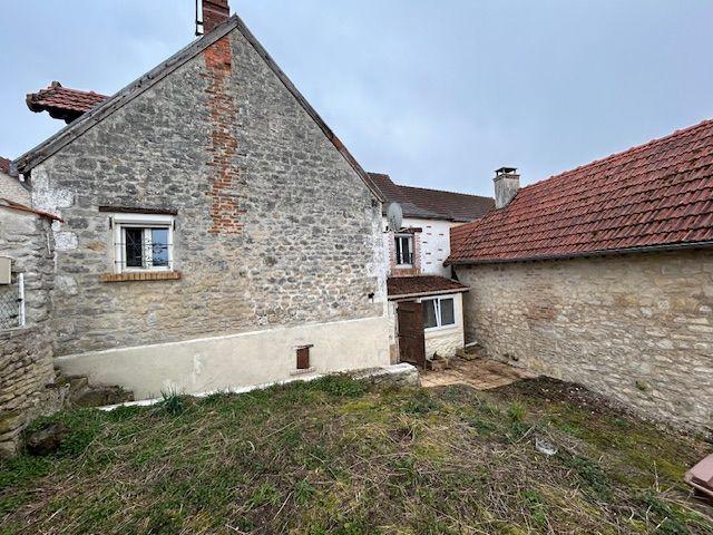 Maison en pierre - 45 m² - 2 pièces