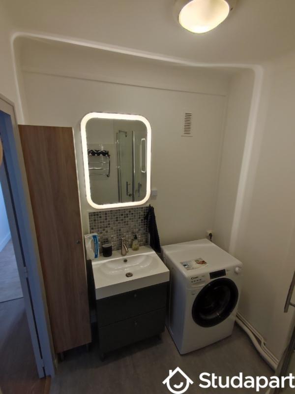 Chambre - 9 m² - 1 pièce