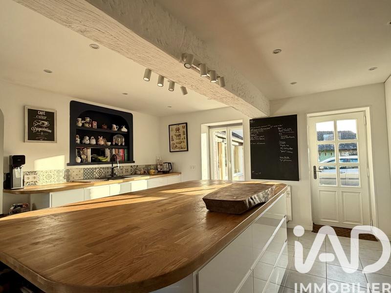 Maison de campagne - 206 m² - 8 pièces