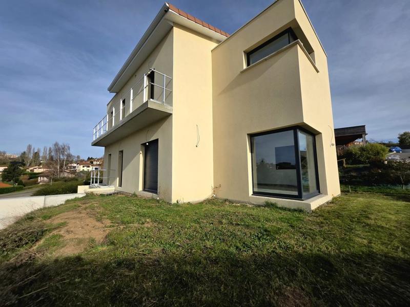 Maison - 119 m² - 6 pièces